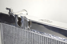 Load image into Gallery viewer, CSF CSF 87-91 BMW M3 (E30) 2.7L Radiator CSF7063