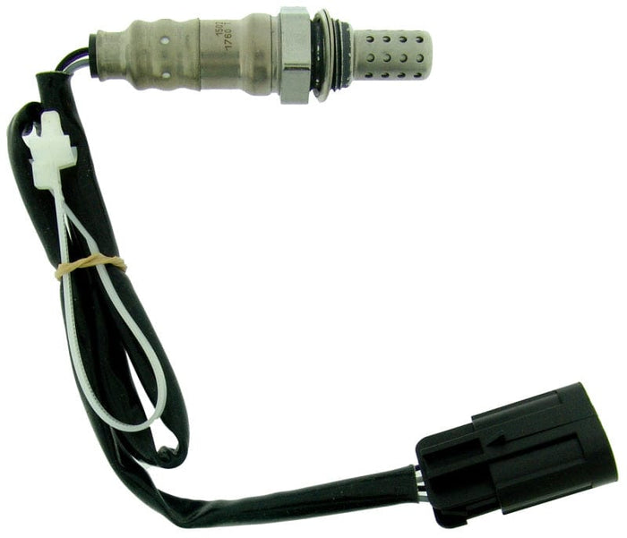 NGK NGK Hyundai Genesis 2011-2009 Direct Fit Oxygen Sensor NGK25678